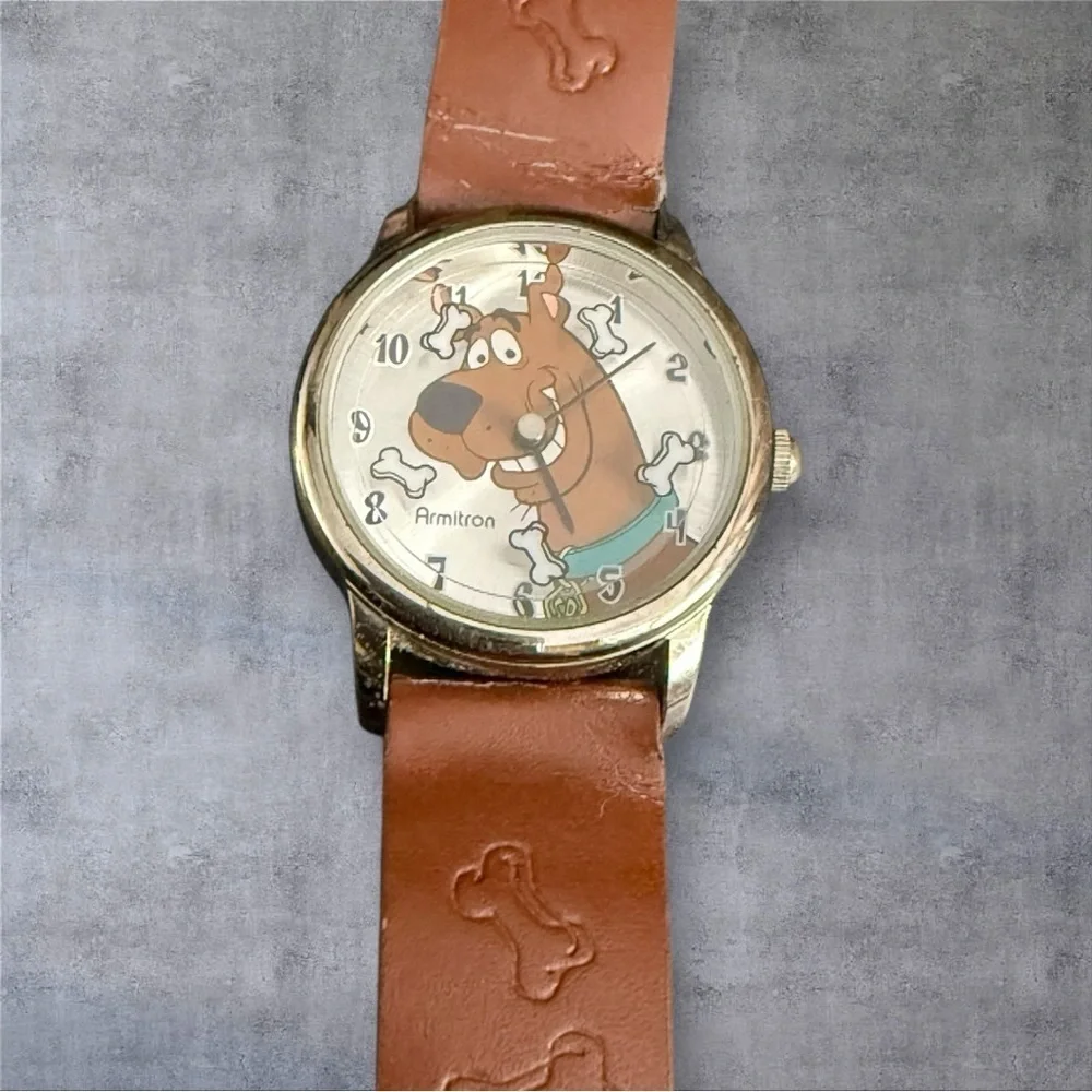 Vintage Armitron Scooby Doo Watch w/Original Brown Leather Strap/Band